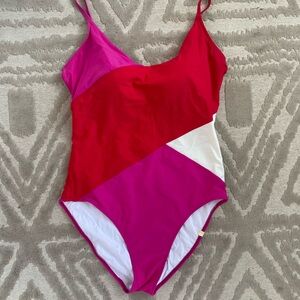 Summersalt - Marina Style in color block in Hibiscus & Grapefruit colors